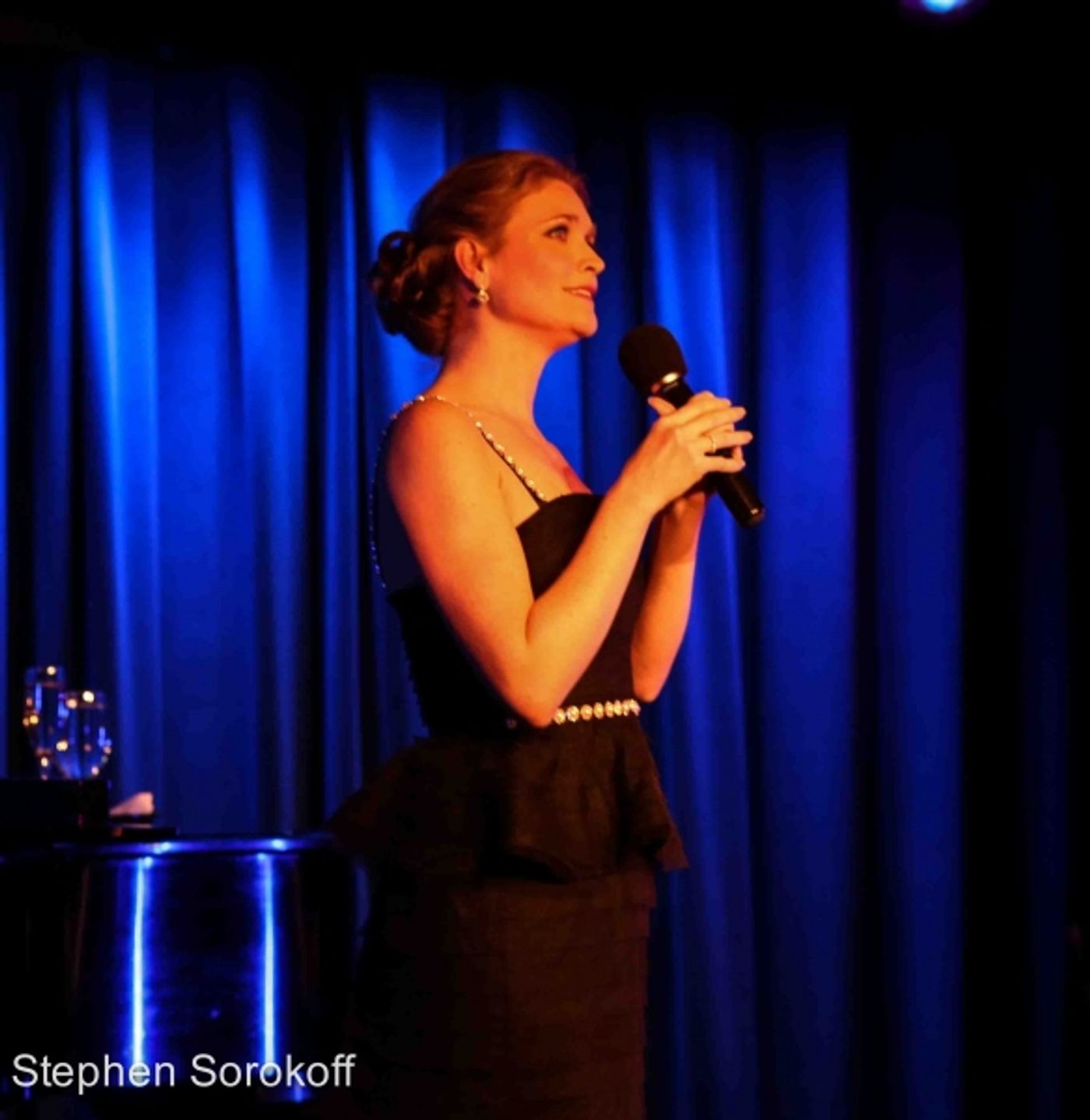 Photo Coverage: Shana Farr Brings IN THE STILL OF THE NIGHT to the Laurie Beechman Theatre  Image
