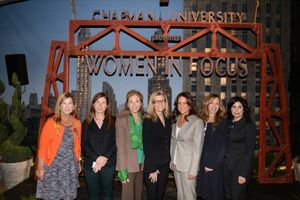 Terry Press, Joanna Seller, Alex Rose, Michelle Maclaren, Cathy Schulman, Erica Huggi Photo