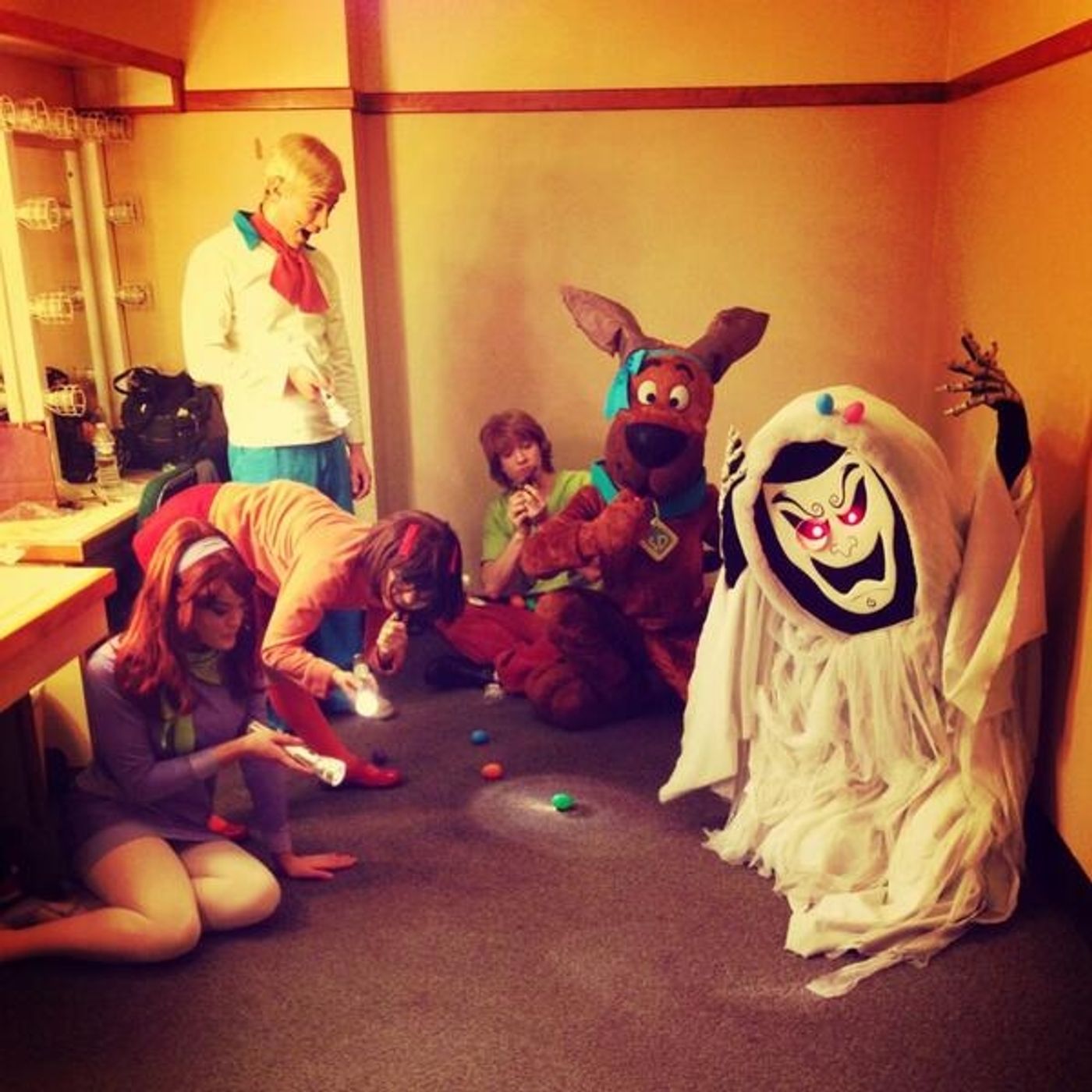 Photo Flash: Saturday Intermission Pics, 4/19- ROCKY, MAMMA MIA, and More Get Into the Spirit of Easter!  Image