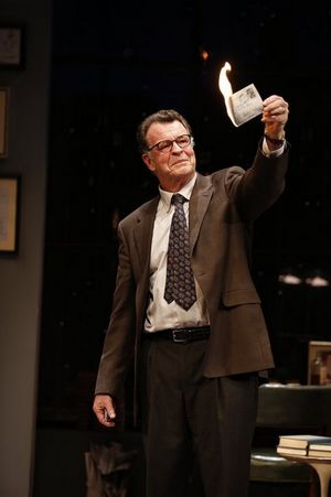 John Noble @ BroadwayWorld John Noble Photo