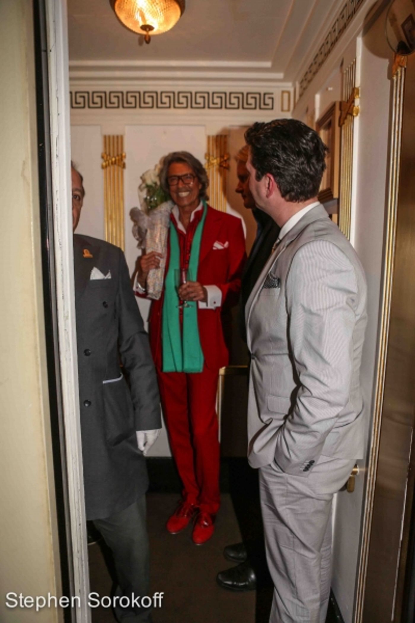 Photo Coverage: Tommy Tune Plays Cafe Carlyle  Image