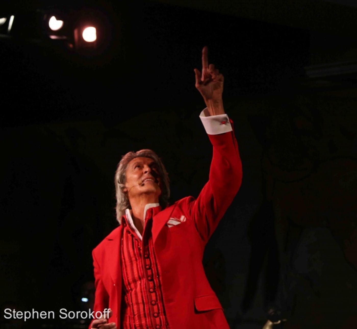 Photo Coverage: Tommy Tune Plays Cafe Carlyle  Image