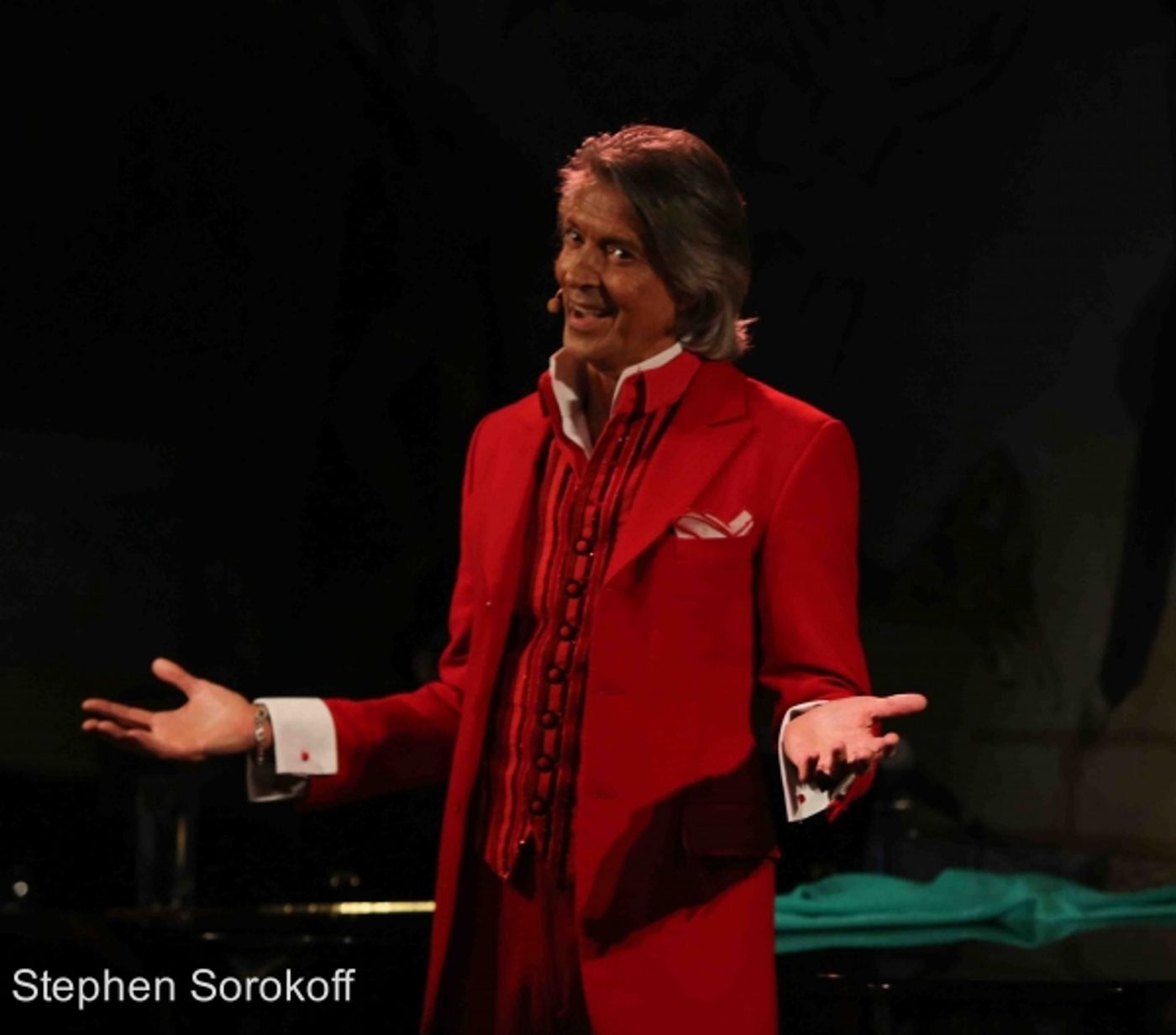 Photo Coverage: Tommy Tune Plays Cafe Carlyle  Image