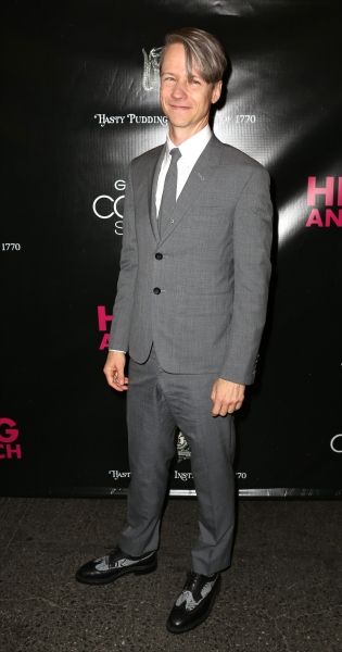 Photos: Inside HEDWIG AND THE ANGRY INCH's Opening Night Arrivals — photo 51 of 67