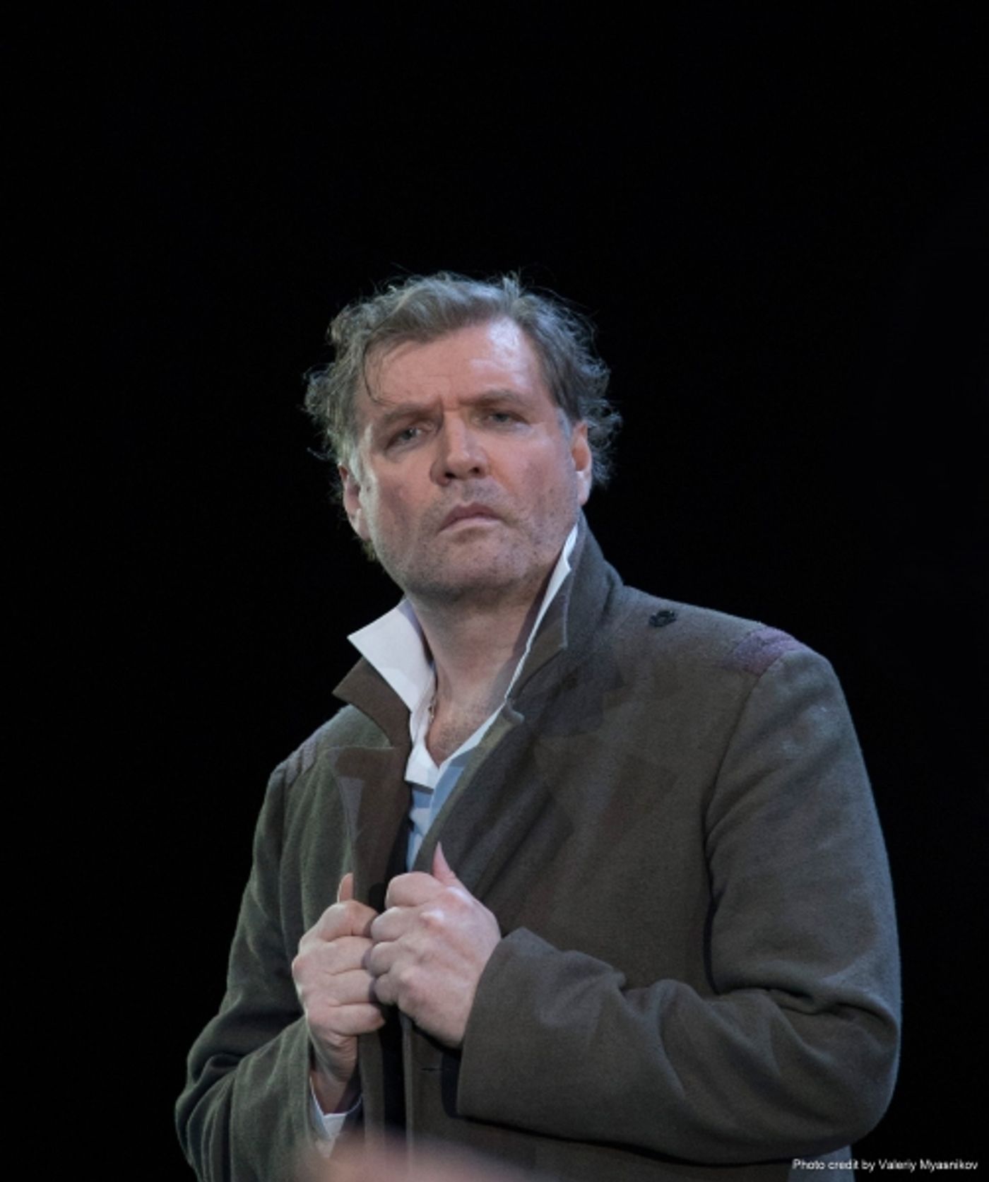 Photo Flash: First Look at Vakhtangov State Academic Theatre of Russia's EUGENE ONEGIN, Coming to New York City Center  Image