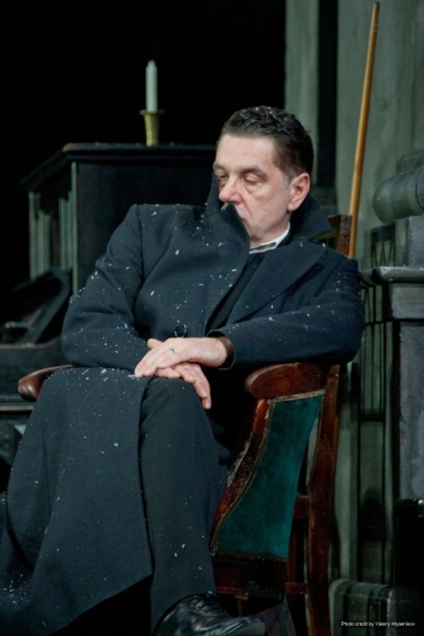 Old Onegin (Sergei Makovetsky) Photo