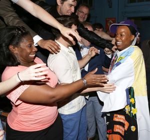 Anastacia McCleskey and cast Photo