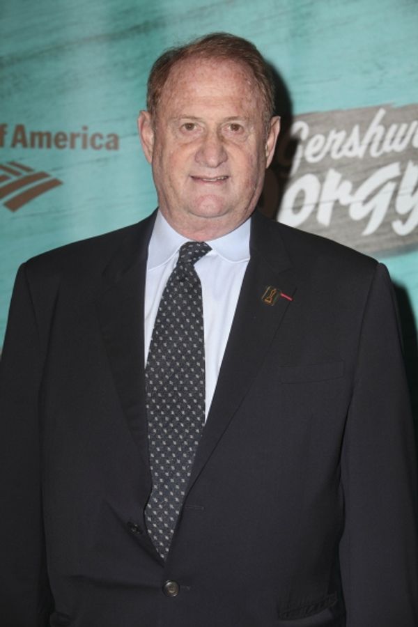 Mike Medavoy  Photo