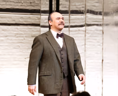 Danny Burstein Photo