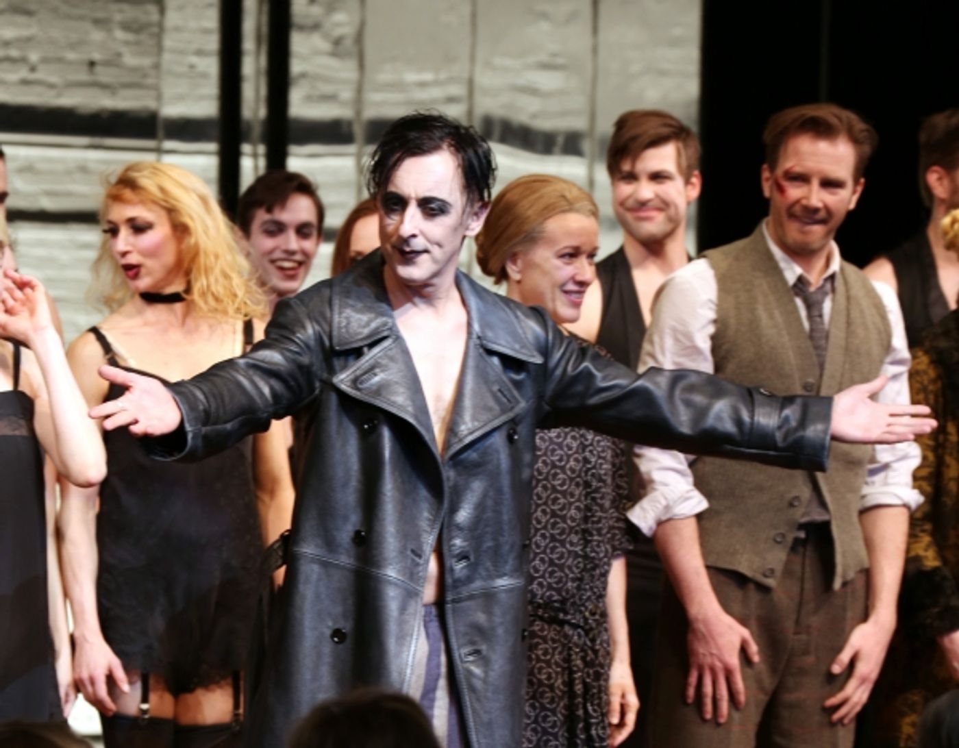 Photo Coverage: Michelle Williams, Alan Cumming and CABARET Cast Take Opening Night Bows!  Image