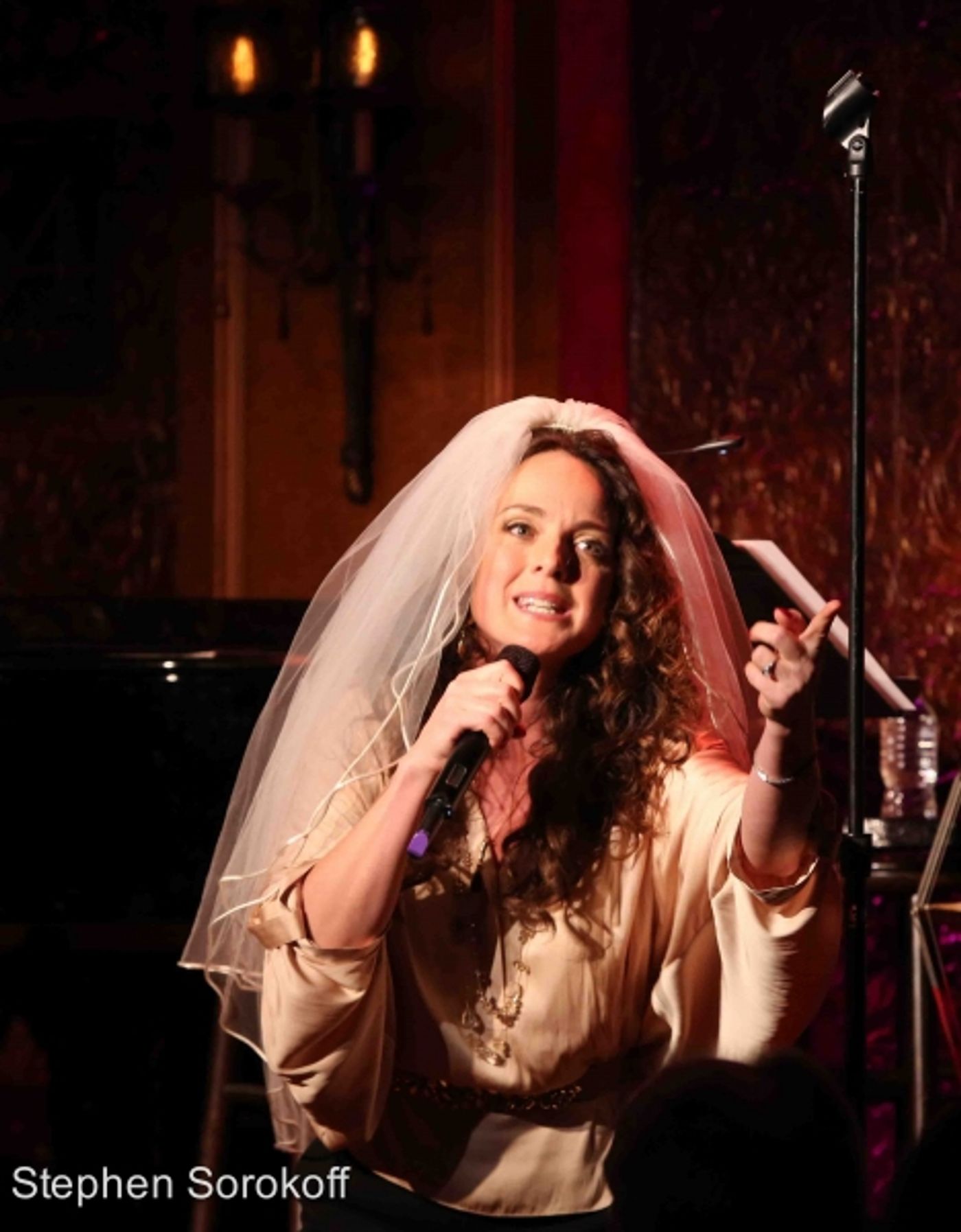 Photo Coverage: Melissa Errico Brings AT THE CORNER OF 54TH AND CRAZY to 54 Below  Image