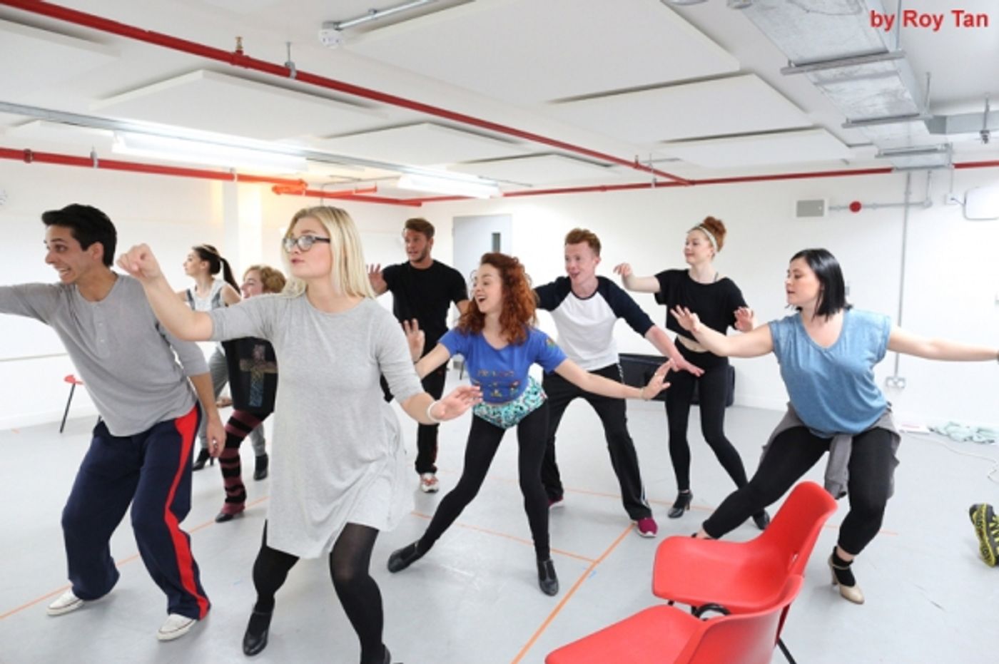 Photo Flash: First Look at Noel Coward's ACE OF CLUBS at The Union Theatre Photo Flash: First Look at Noel Coward's ACE OF CLUBS at The Union Theatre Image