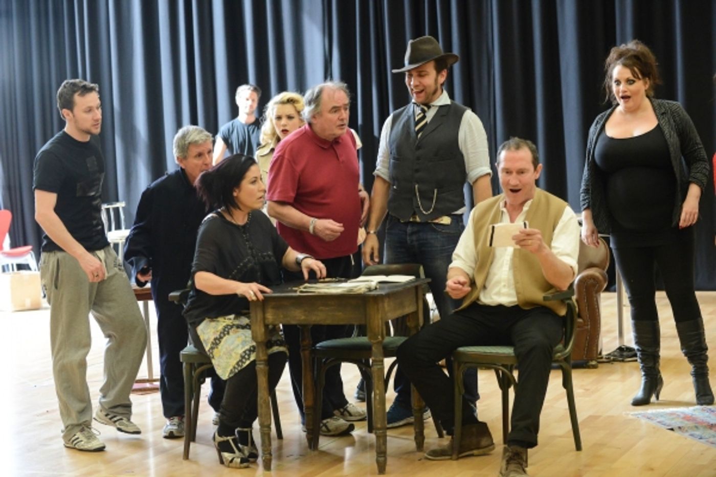 Photo Flash: In Rehearsal with FINGS AIN'T WOT THEY USED T'BE at Theatre Royal Stratford East  Image
