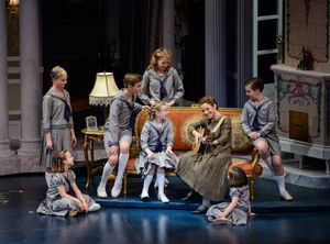 Jenn Gambatese and the children Photo