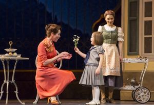 Elizabeth Futral, Nicole Scimeca and Jenn Gambatese Photo