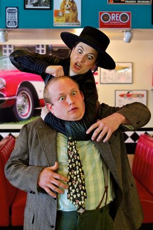Sammie Joe Kinnett, Shaundra Noll @ BroadwayWorld Sammie Joe Kinnett, Shaundra Noll Photo
