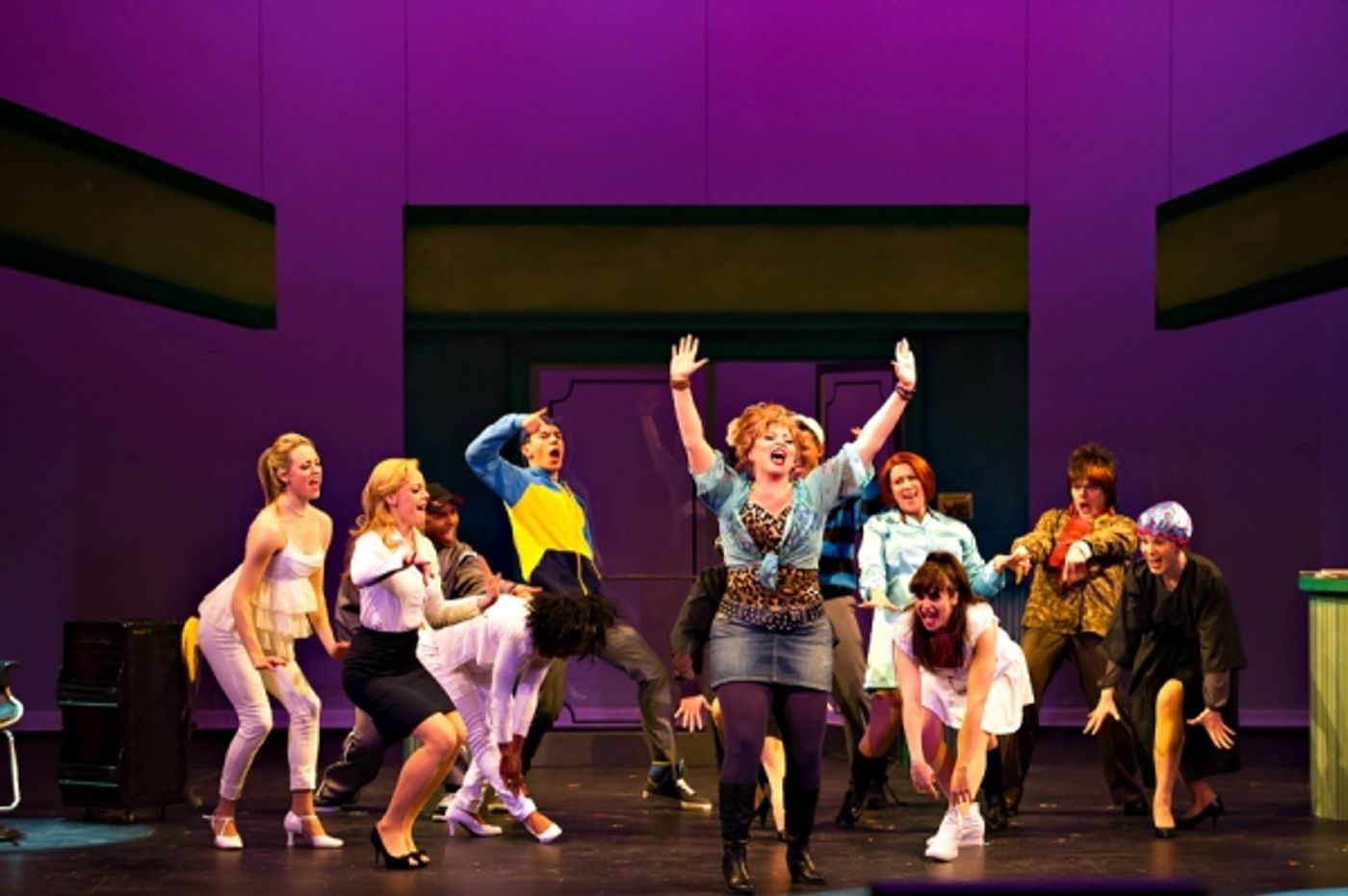 Photo Flash: First Look at LEGALLY BLONDE, Opening Tonight at St. Jacobs Country Playhouse  Image