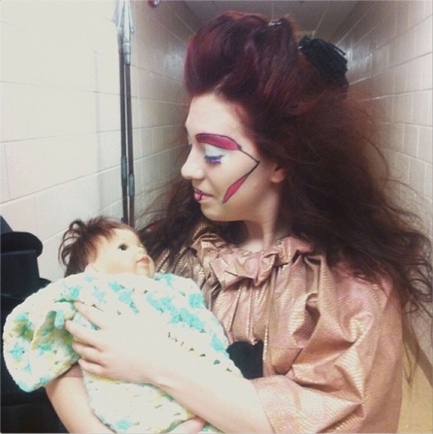 Photo Flash: Saturday Intermission Pics, 4/26, Part 2- AFTER MIDNIGHT Steals M&Ms, PIPPIN Introduces New Cast Member, and More! Photo Flash: Saturday Intermission Pics, 4/26, Part 2- AFTER MIDNIGHT Steals M&Ms, PIPPIN Introduces New Cast Member, and More! Image