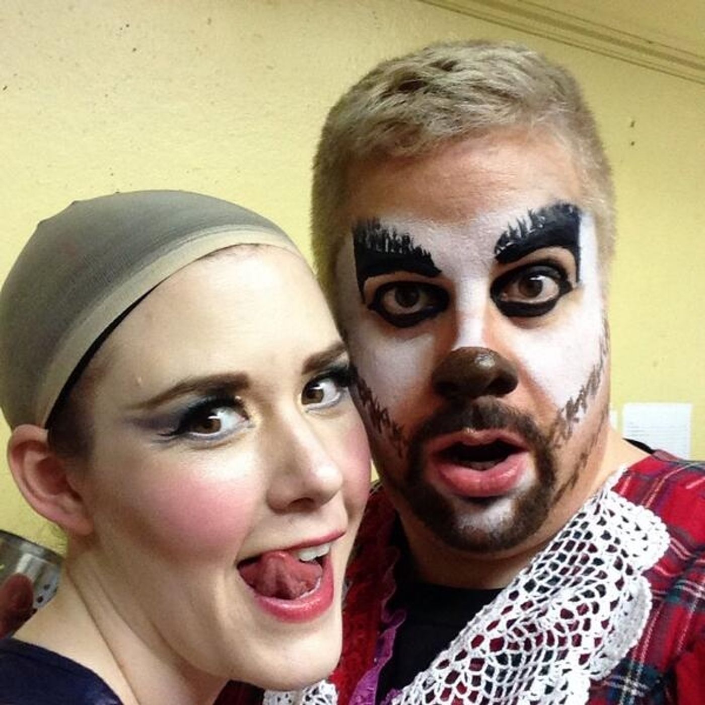 Photo Flash: Saturday Intermission Pics, 4/26, Part 2- AFTER MIDNIGHT Steals M&Ms, PIPPIN Introduces New Cast Member, and More! Photo Flash: Saturday Intermission Pics, 4/26, Part 2- AFTER MIDNIGHT Steals M&Ms, PIPPIN Introduces New Cast Member, and More! Image