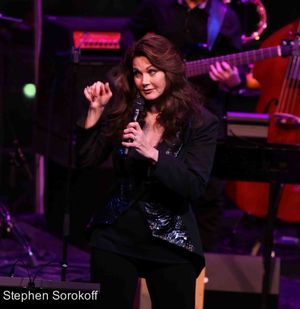 Lynda Carter @ BroadwayWorld Lynda Carter Photo