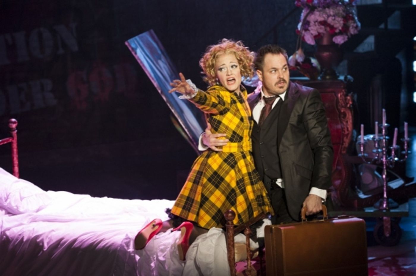 Photo Flash: First Look at Mitchell Jarvis, Erin Driscoll, Natascia Diaz and More in Signature Theatre's THE THREEPENNY OPERA Image
