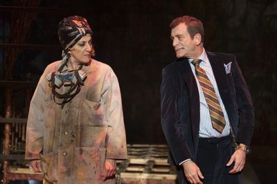 Mrs. Peachum (Donna Migliaccio) and Mr. Peachum (Bobby Smith) lament about ''Kids Tod Photo
