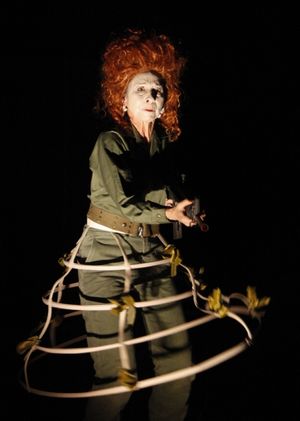 Karen Webster as Queen Elizabeth I @ BroadwayWorld Karen Webster as Queen Elizabeth I Photo