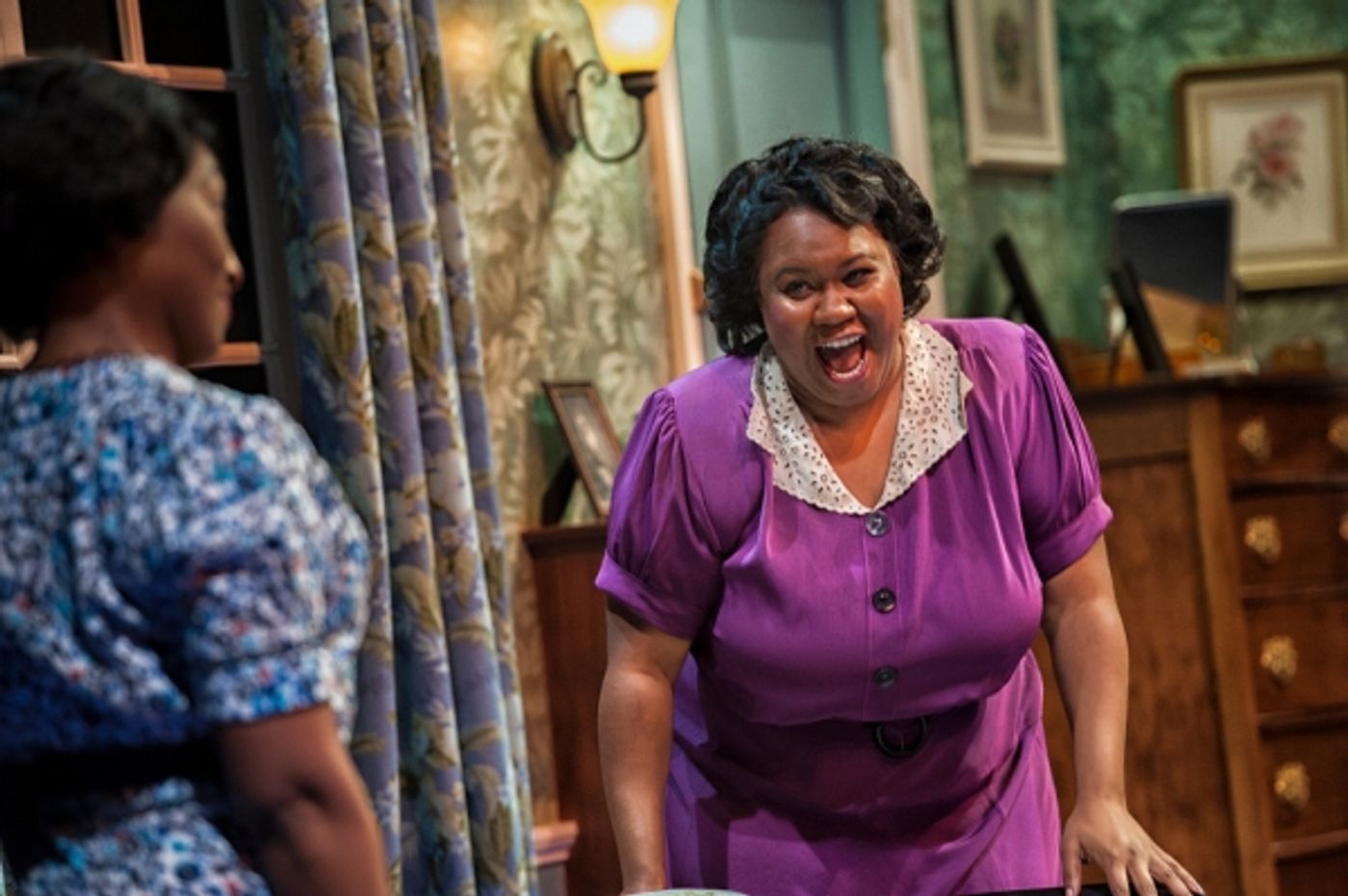 Photo Flash: First Look at Dawn Ursula, Yaegel T. Welch and More in Everyman Theatre's BY THE WAY, MEET VERA STARK  Image