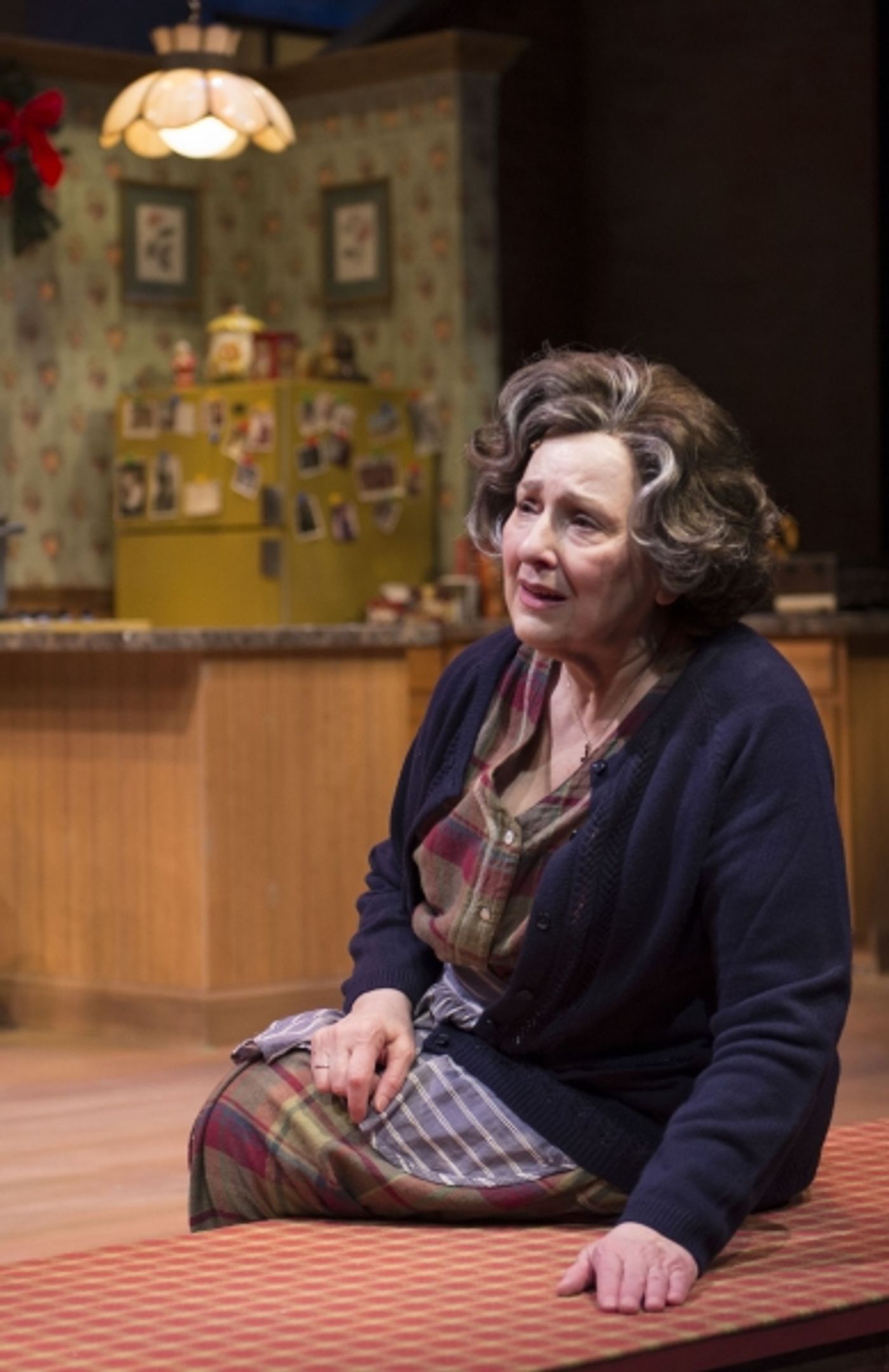Photo Flash: First Look - MIRACLE ON SOUTH DIVISION STREET at Theatre at the Center  Image