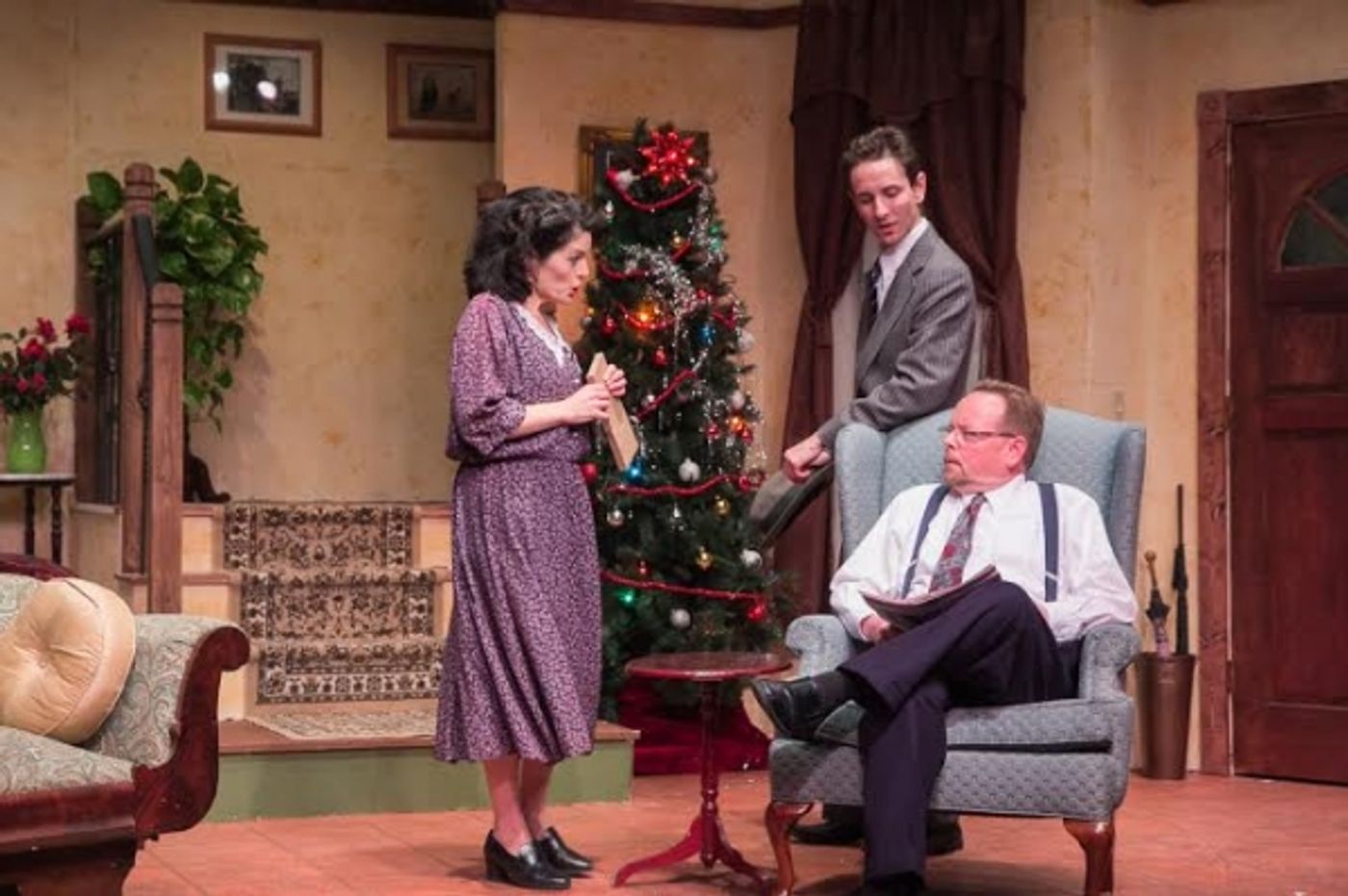 Photo Flash: First Look at TheatreWorks New Milford's THE LAST NIGHT OF BALLYHOO  Image