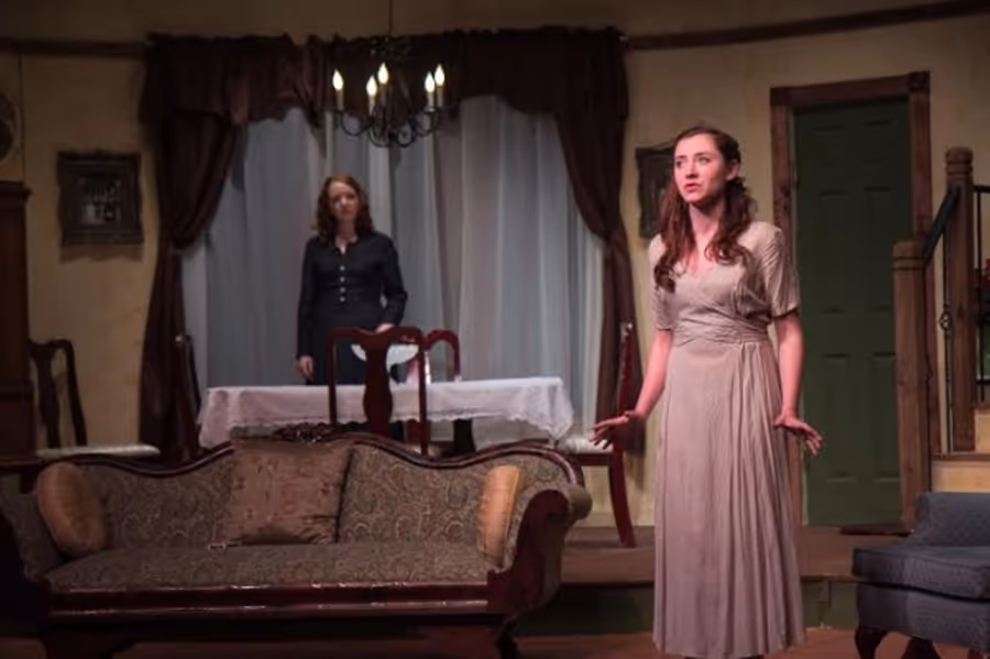 Photo Flash: First Look at TheatreWorks New Milford's THE LAST NIGHT OF BALLYHOO Image