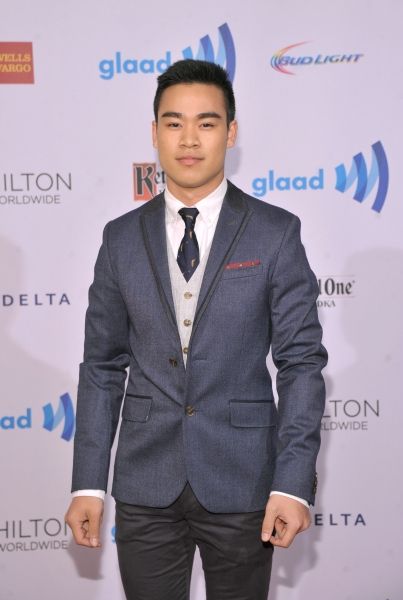Photo Coverage: On the Red Carpet of the GLAAD Awards — photo 26 of 166
