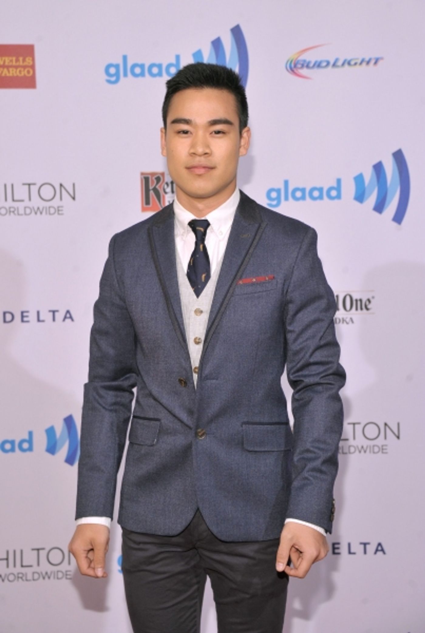 Photo Coverage: On the Red Carpet of the GLAAD Awards  Image