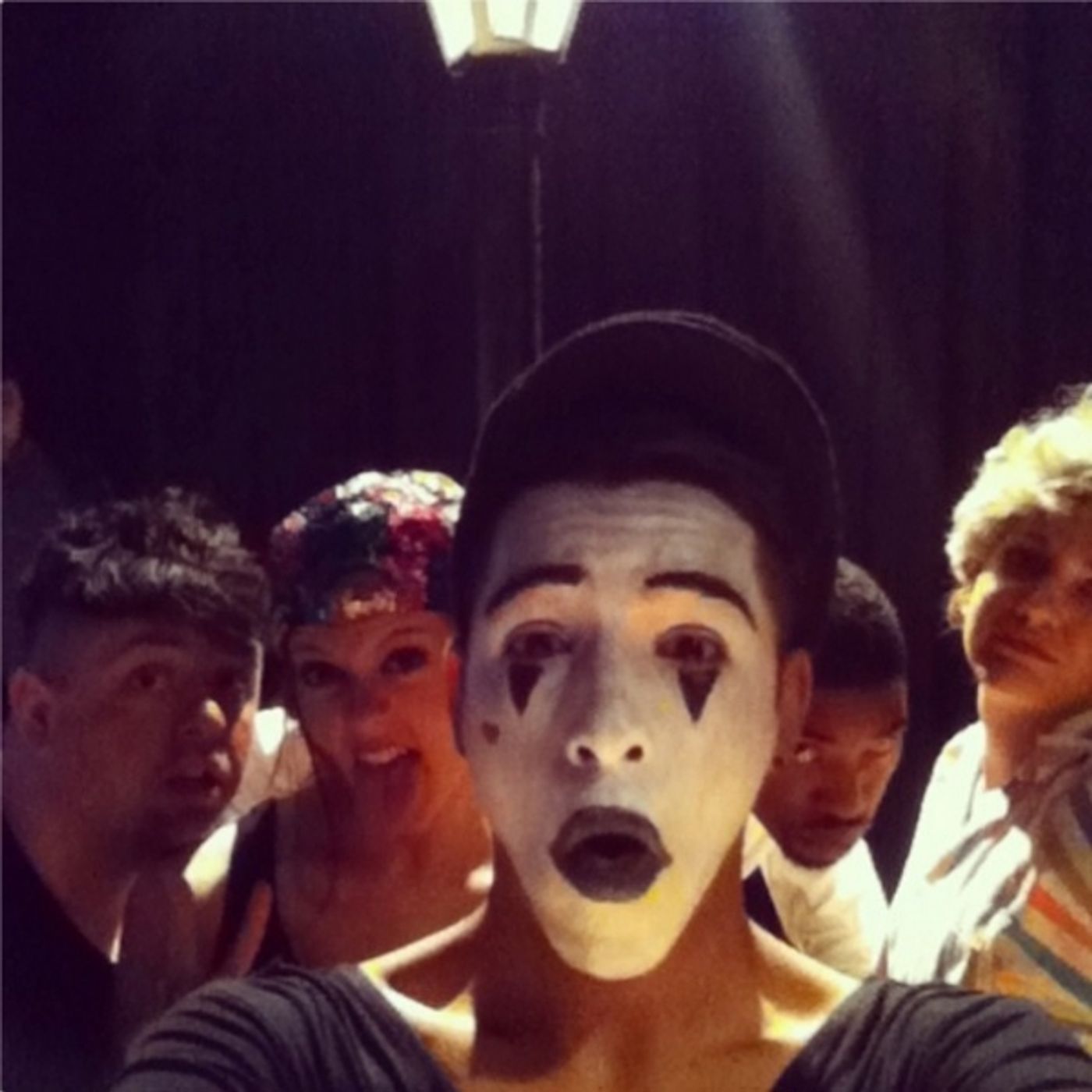 Photo Flash: Saturday Intermission Pics, 5/3, Part 2- ROCKY Snapchats Home, ALADDIN Opens Mail, and More! Photo Flash: Saturday Intermission Pics, 5/3, Part 2- ROCKY Snapchats Home, ALADDIN Opens Mail, and More! Image