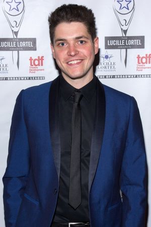 Philip Ettinger @ BroadwayWorld Philip Ettinger Photo