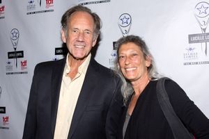 Jon DeVries and guest Photo