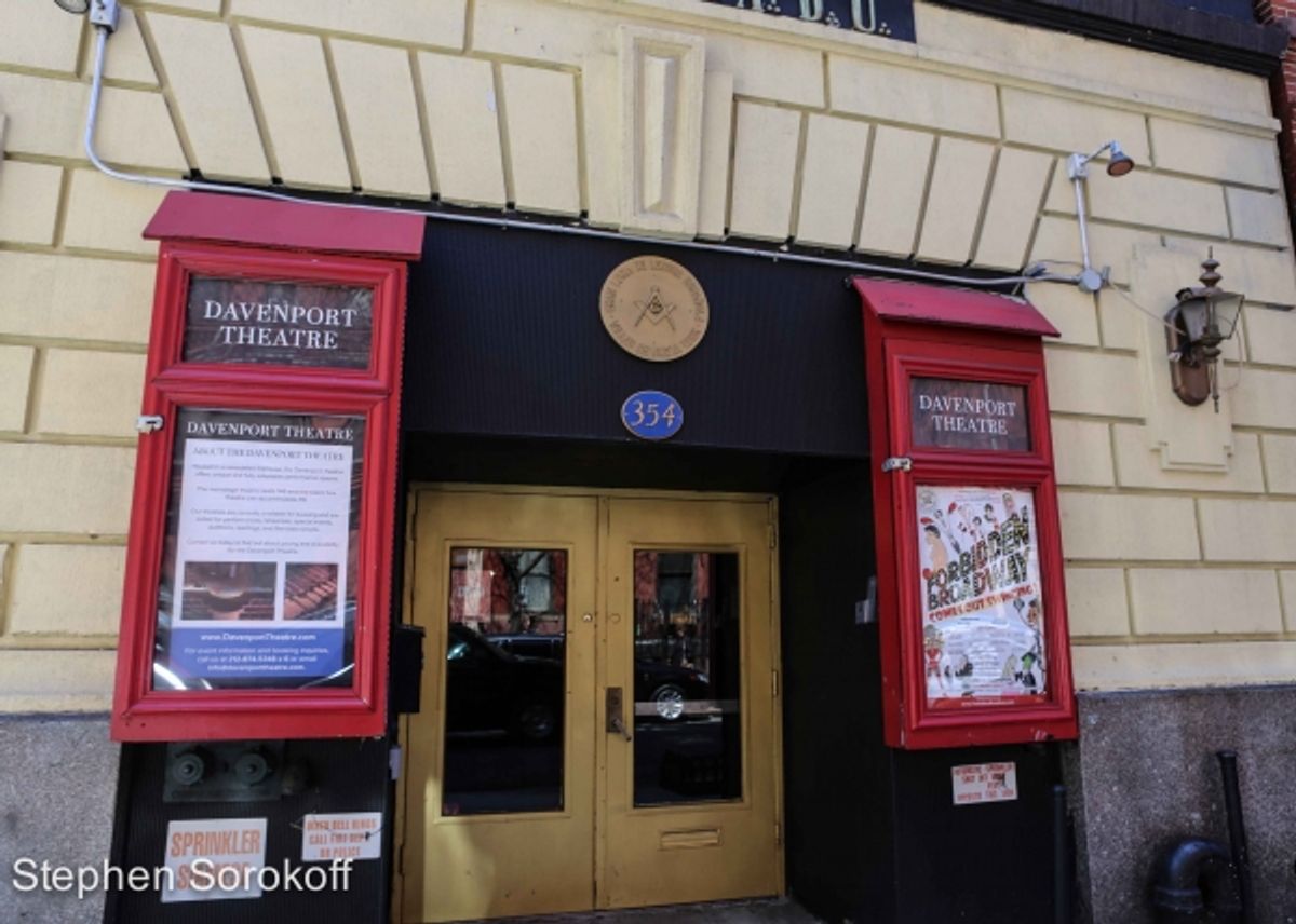 Mia Gentile, Scott Richard Foster, Carter Calvert, Marcus Stevens, David Caldwell at 