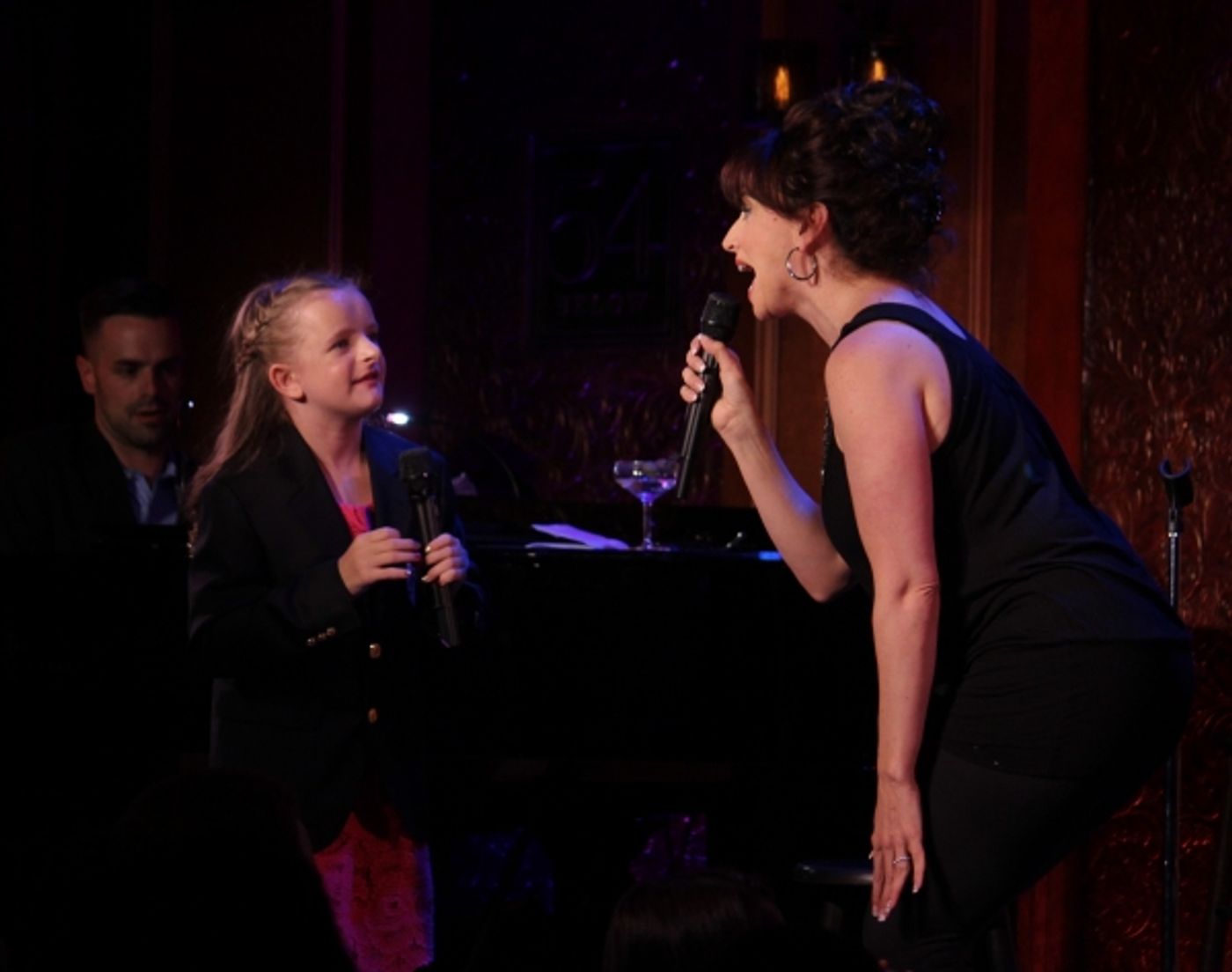 Photo Coverage: Broadway's Shapiro Sisters Play 54 Below!  Image