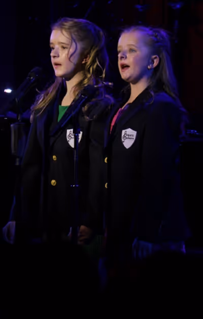 Abigail Shapiro and Milly Shapiro Photo