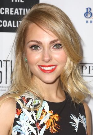 AnnaSophia Robb  Photo