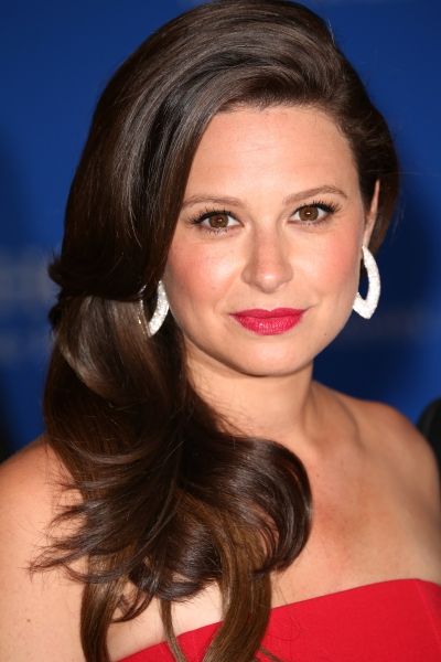 Katie Lowes  Photo
