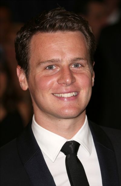 Jonathan Groff  Photo