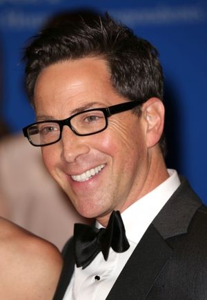 Dan Bucatinsky @ BroadwayWorld Dan Bucatinsky Photo