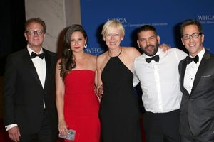 Jeff Perry, Katie Lowes, Joanna Coles, Guillermo Diaz and Dan Bucatinsky @ BroadwayWorld Jeff Perry, Katie Lowes, Joanna Coles, Guillermo Diaz and Dan Bucatinsky Photo