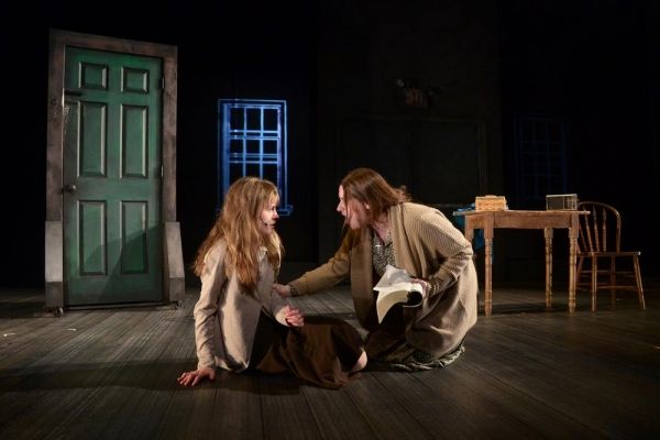 Brenna Donahue and Taylor Brahms  Photo