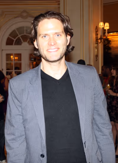 Steven Pasquale Photo