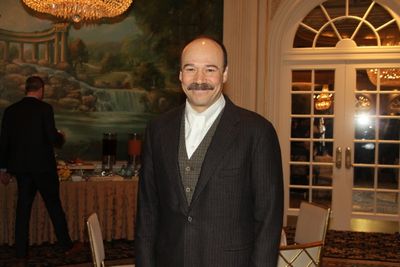 Danny Burstein Photo
