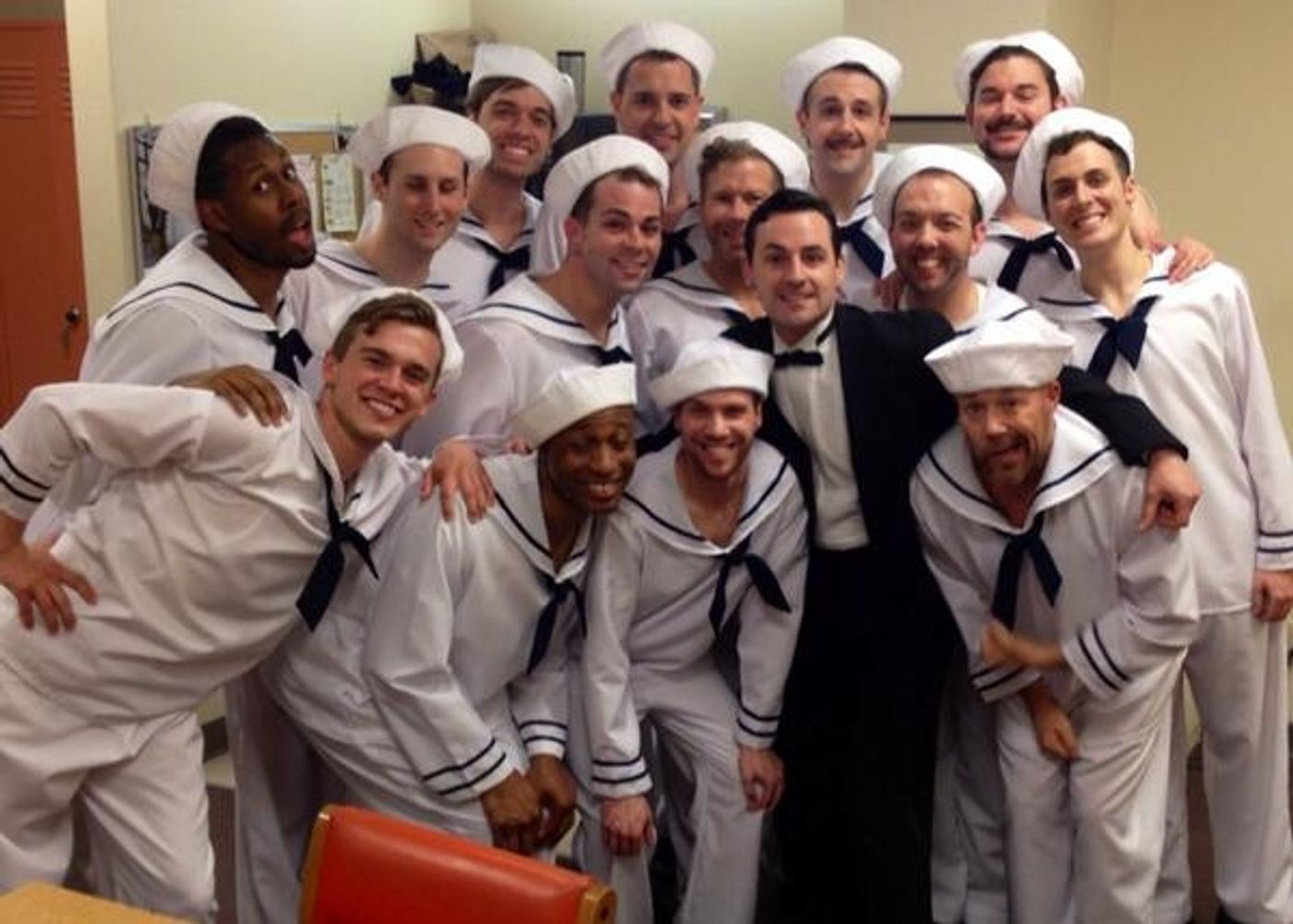 Photo Flash: Saturday Intermission Pics, 5/10, Part 2- MORMON Leaves Mark in LA, Max von Essen SIPs, and More!  Image