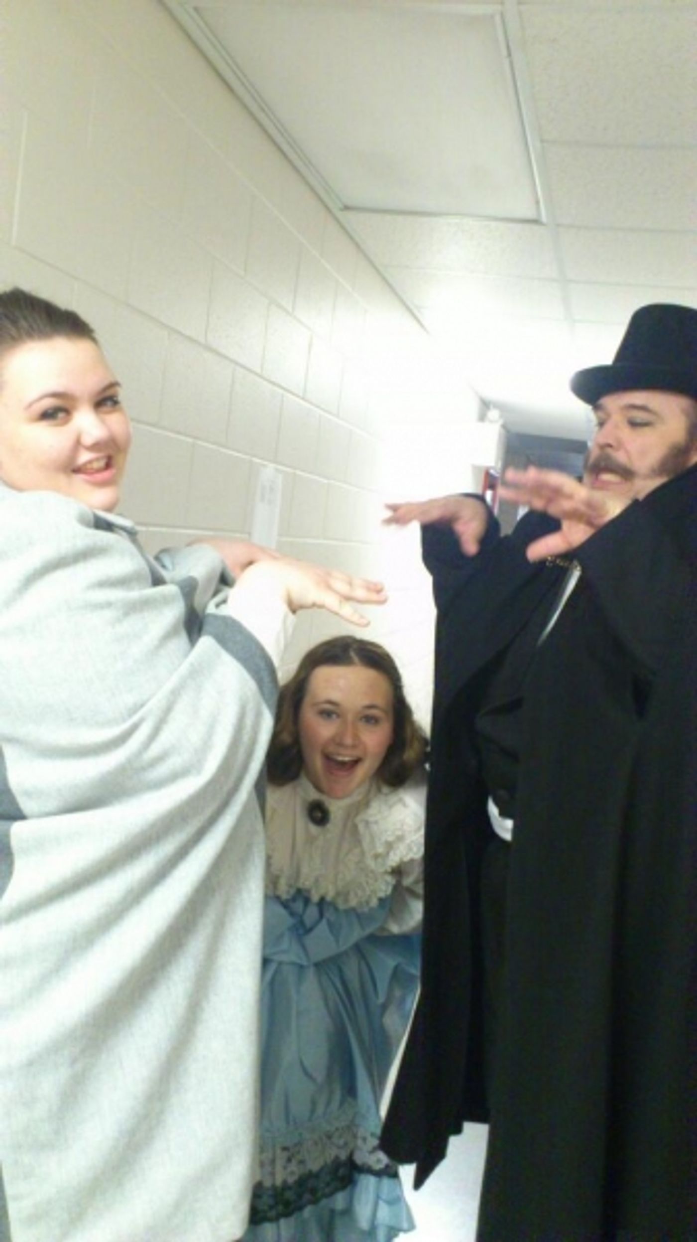 Photo Flash: Saturday Intermission Pics, 5/10, Part 2- MORMON Leaves Mark in LA, Max von Essen SIPs, and More!  Image