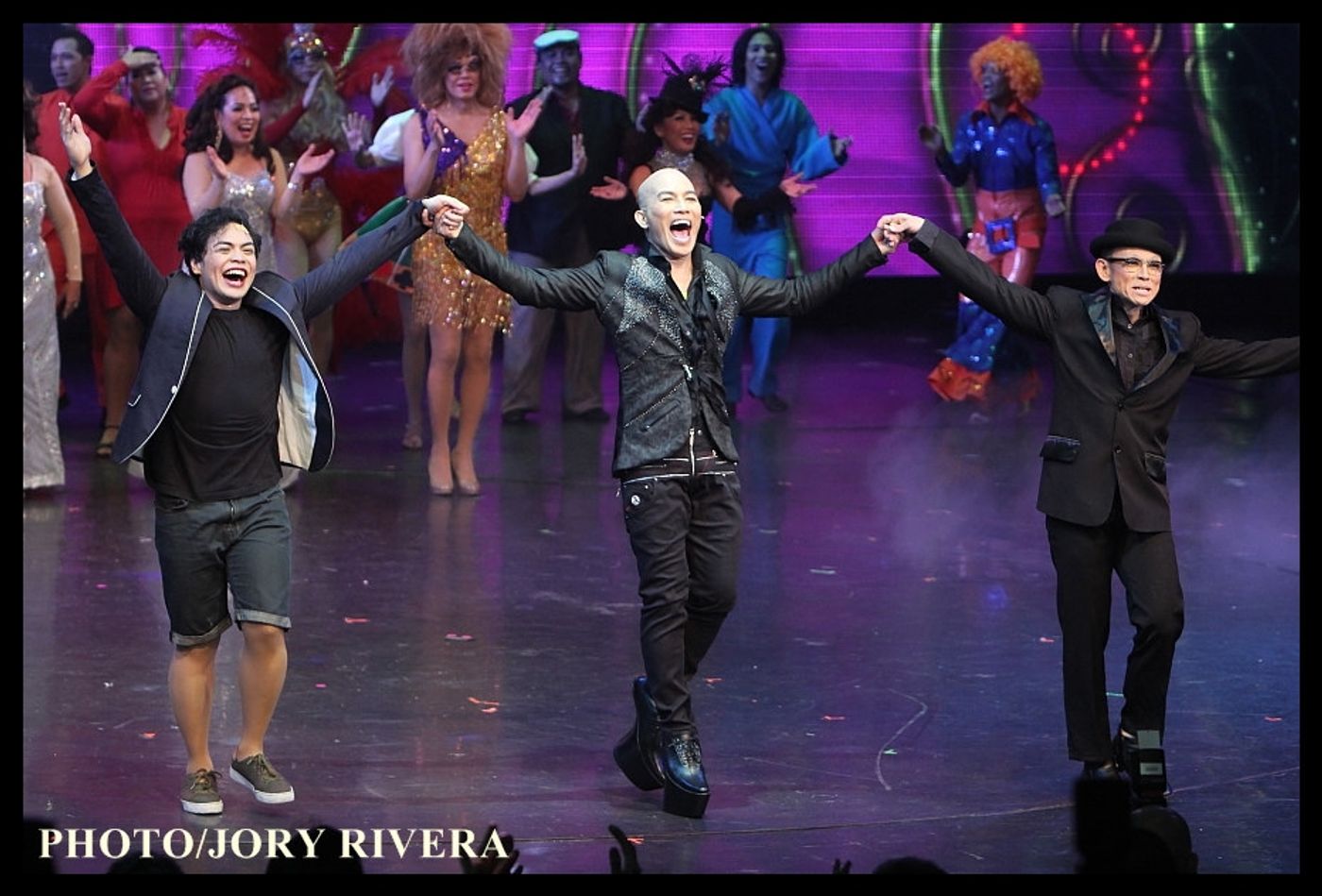 Photo Coverage: Resorts World Manila's PRISCILLA Takes Opening Night Bows  Image